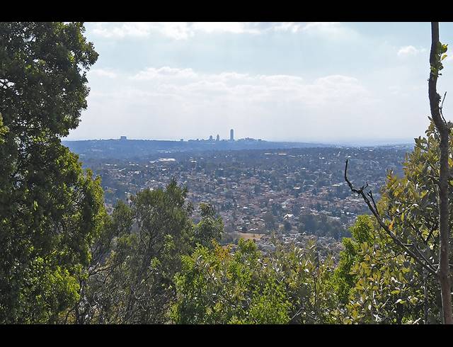 2,024M² VACANT LAND FOR SALE IN LINKSFIELD RIDGE